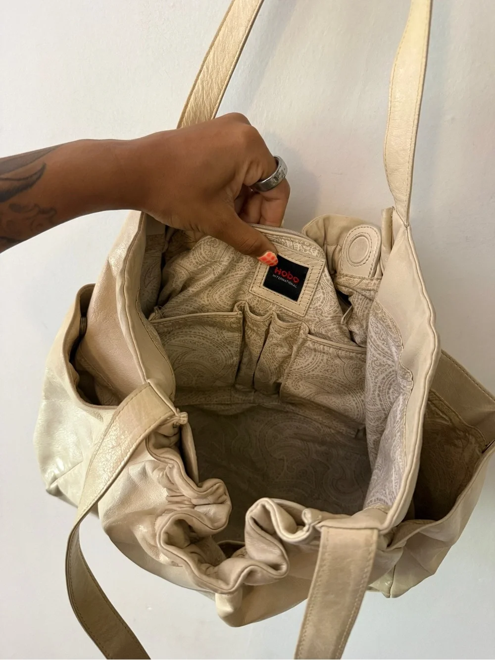 HOBO Cream Gathered Leather Shoulder Tote